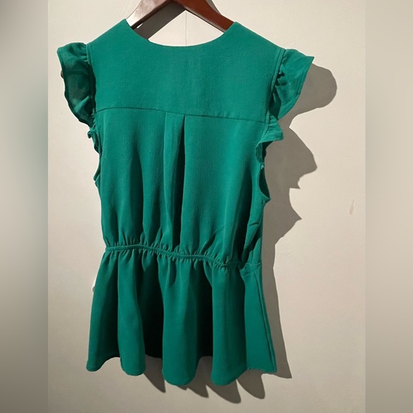 Monteau Green Short-Sleeve Blouse with Tie - Picture 2 of 5